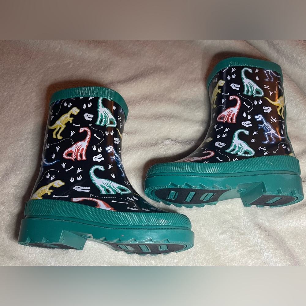 Dinosaur Teal Kids  Rubber Boots size 7/8
